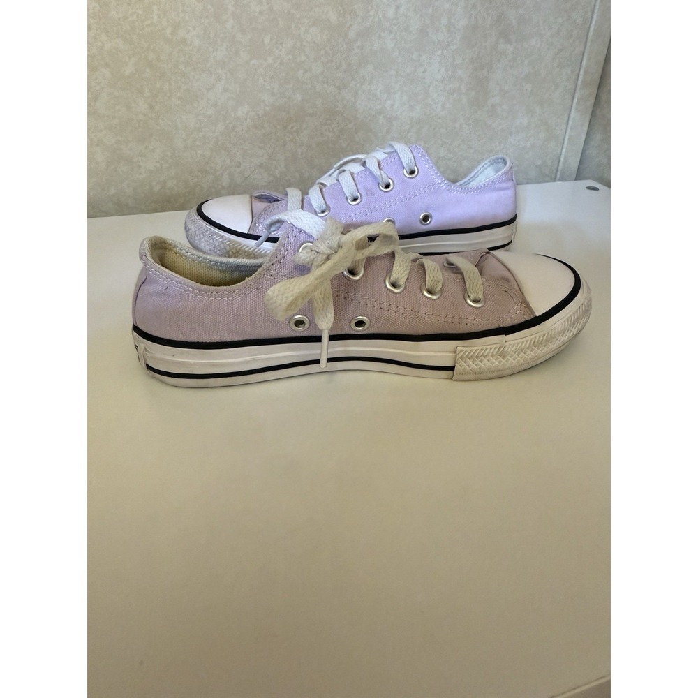 Converse Chuck Taylor All Star Low Top Youth Size 13 Lilac Canvas Sneakers - Picture 8 of 12